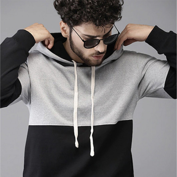 https://designerszone.in/vi/products/men-black-grey-colourblocked-hooded-sweatshirt