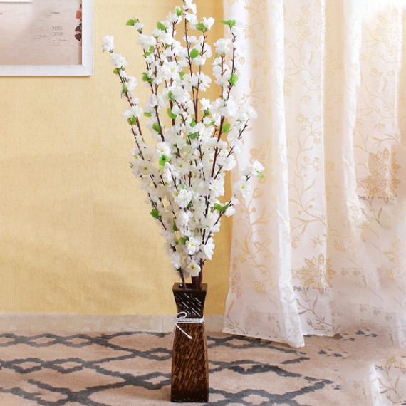 https://designerszone.in/vi/products/set-of-6-white-artificial-cherry-blossom-flower-sticks-without-vase