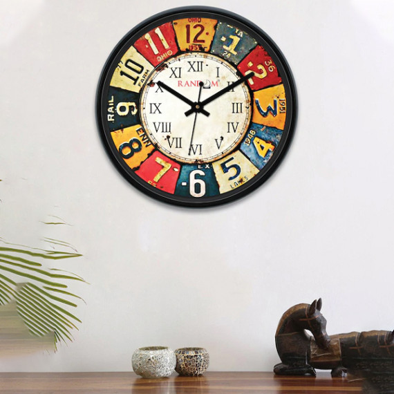 https://designerszone.in/vi/products/multicoloured-round-printed-analogue-wall-clock-30-cm