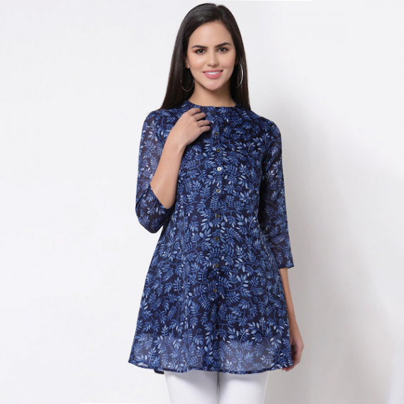 https://designerszone.in/vi/products/blue-printed-tunic