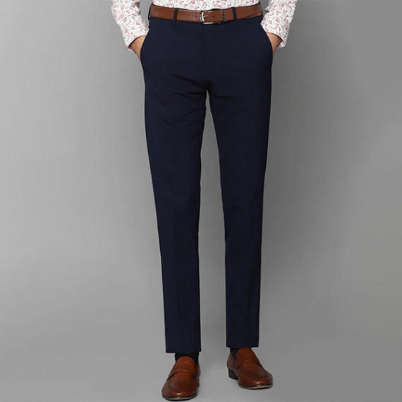 https://designerszone.in/vi/products/men-navy-blue-slim-fit-trousers