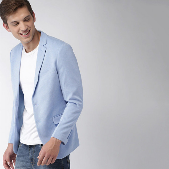 https://designerszone.in/vi/products/men-blue-solid-single-breasted-knitted-blazer