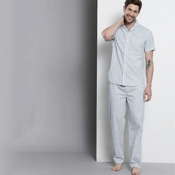 https://designerszone.in/products/men-white-printed-pure-cotton-night-suit