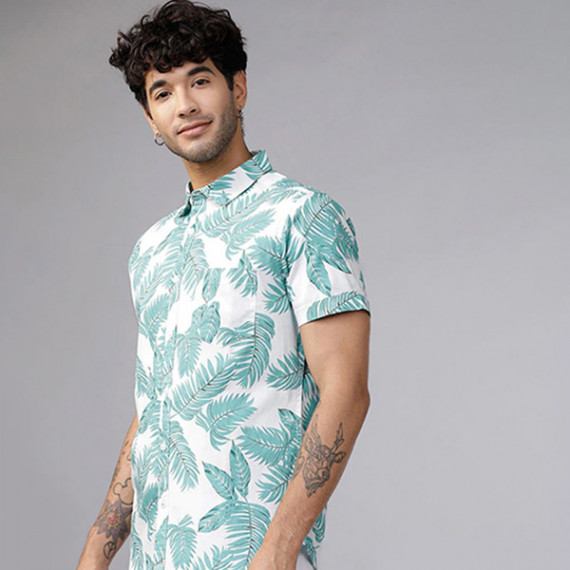 https://designerszone.in/products/men-green-white-slim-fit-printed-casual-shirt