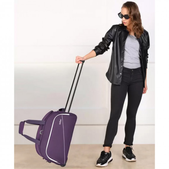 https://designerszone.in/vi/products/75-l-strolley-duffel-bag