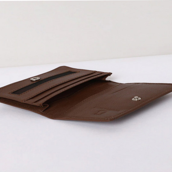 https://designerszone.in/vi/products/men-tan-leather-two-fold-wallet